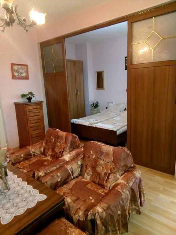 Апартамент Панорамна Гледка Tryavna Bagian luar foto